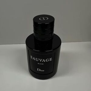 Dior Sauvage Elixir - Glossy Black Bottle